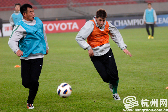 kaiyun-关于今晨亚冠传出新动向，底特律活塞战术微调，管理层表态——赛场秩序良好，轮换策略成焦点的信息